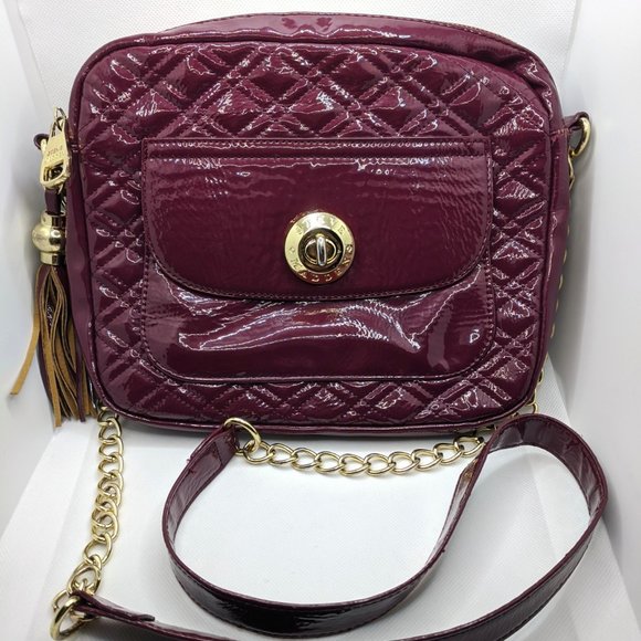 Steve Madden Handbags - Steve Madden Cabernet Quilted Crossbody Purse